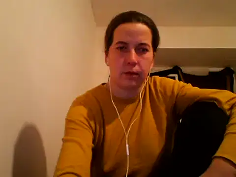 Snapshot of Tamilashaa chatting on 12/07/24, 06:15 Tamilashaa online show from 12/07/24, 06:15