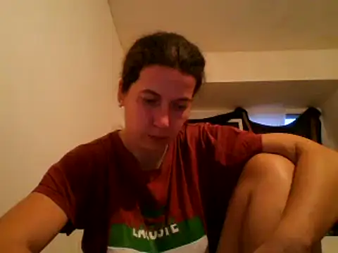 Snapshot of Tamilashaa chatting on 01/20/25, 02:46 Tamilashaa online show from 01/20/25, 02:46