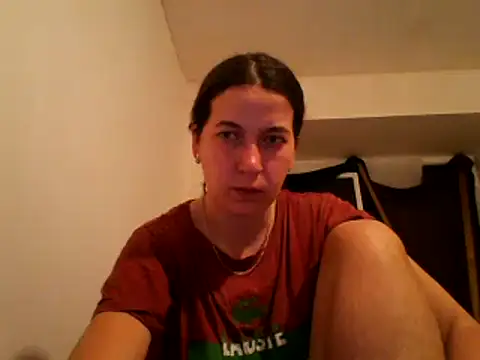 Snapshot of Tamilashaa chatting on 02/03/25, 07:00 Tamilashaa online show from 02/03/25, 07:00