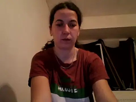 Snapshot of Tamilashaa chatting on 02/04/25, 06:06 Tamilashaa online show from 02/04/25, 06:06