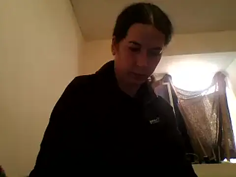 Snapshot of Tamilashaa chatting on 02/21/25, 05:56 Tamilashaa online show from 02/21/25, 05:56