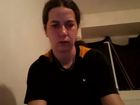 Snapshot of Tamilashaa chatting on 03/09/25, 06:54 Tamilashaa online show from 03/09/25, 06:54