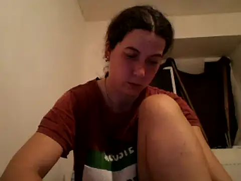 Snapshot of Tamilashaa chatting on 03/13/25, 07:28 Tamilashaa online show from 03/13/25, 07:28