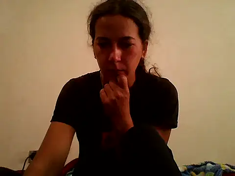 Snapshot of Tamilashaa chatting on 09/15/25, 05:29 Tamilashaa online show from 09/15/25, 05:29