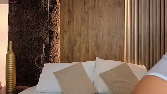 abby miller26 online show from 11/29/25, 12:30