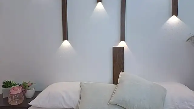 Snapshot of abby_miller26 chatting on 02/27/26, 12:27 abby miller26 online show from 02/27/26, 12:27