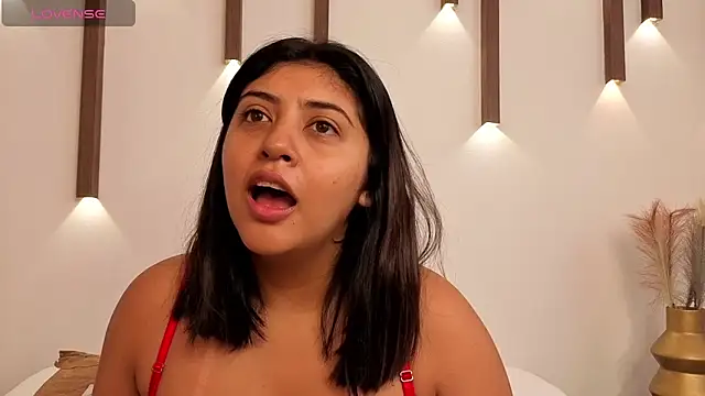 Snapshot of abby_miller26 chatting on 03/21/26, 12:32 abby miller26 online show from 03/21/26, 12:32