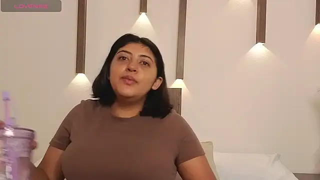 Snapshot of abby_miller26 chatting on 04/11/26, 12:09 abby miller26 online show from 04/11/26, 12:09