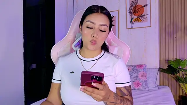 Snapshot of CameronCollins_ chatting on 02/09/26, 07:51 CameronCollins online show from 02/09/26, 07:51