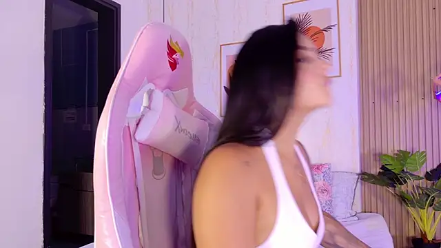 Snapshot of CameronCollins_ chatting on 02/10/26, 07:18 CameronCollins online show from 02/10/26, 07:18