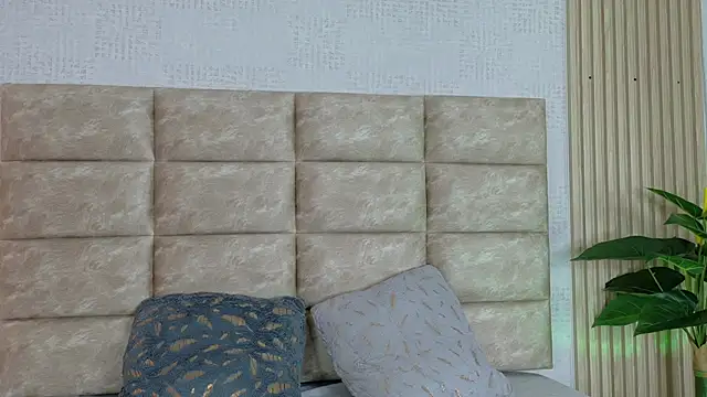 Snapshot of CameronCollins_ chatting on 03/16/26, 07:18 CameronCollins online show from 03/16/26, 07:18