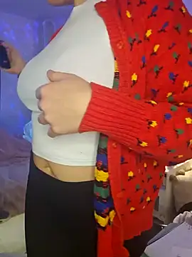 Ellie-L-Elizabeth online show from 12/18/24, 04:17