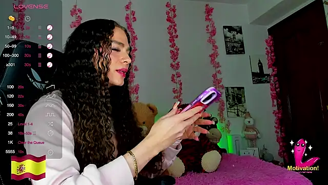 gabrielatafur  online show from 01/14/25, 08:41