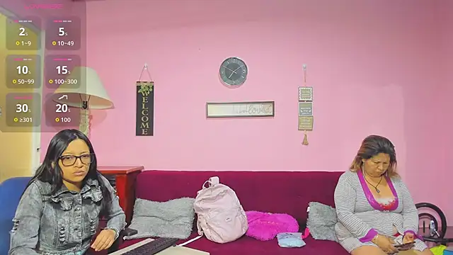 lesbiancuple online show from 09/29/25, 12:10