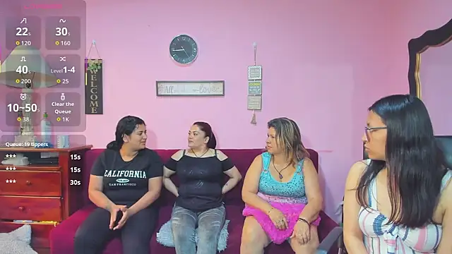 lesbiancuple online show from 10/15/25, 01:44