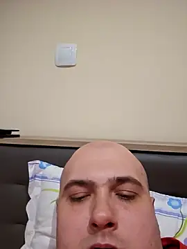 Snapshot of mario890605 chatting on 01/03/25, 03:22 mario890605 online show from 01/03/25, 03:22