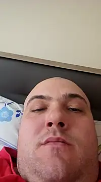 Snapshot of mario890605 chatting on 01/11/25, 11:34 mario890605 online show from 01/11/25, 11:34