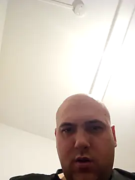 Snapshot of mario890605 chatting on 01/13/25, 09:42 mario890605 online show from 01/13/25, 09:42