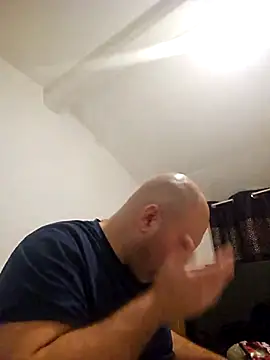 Snapshot of mario890605 chatting on 03/05/25, 12:49 mario890605 online show from 03/05/25, 12:49