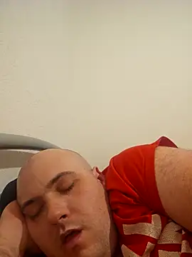 Snapshot of mario890605 chatting on 11/22/25, 09:03 mario890605 online show from 11/22/25, 09:03