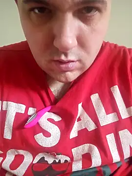 Snapshot of mario890605 chatting on 11/29/25, 10:29 mario890605 online show from 11/29/25, 10:29