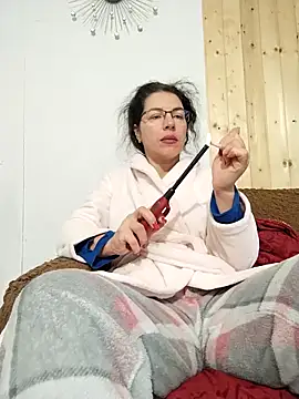 SquirtyMellissaLabia online show from 12/18/25, 06:19