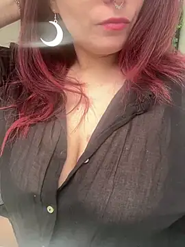 LunaMoongirl online show from 01/09/25, 01:35