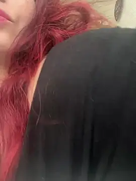 LunaMoongirl online show from 01/29/25, 10:27