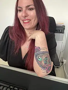 LunaMoongirl online show from 03/17/25, 02:23