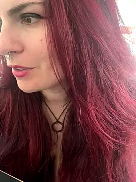 LunaMoongirl online show from 09/11/25, 02:50