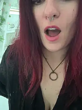 LunaMoongirl online show from 09/14/25, 05:23