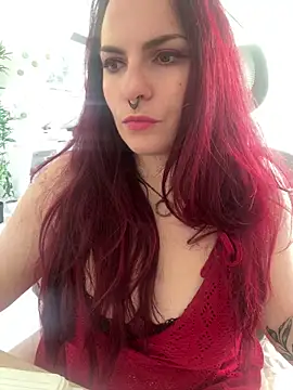 LunaMoongirl online show from 11/26/25, 02:29