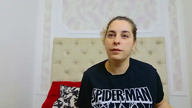 KarinaNoir online show from 02/07/25, 05:20