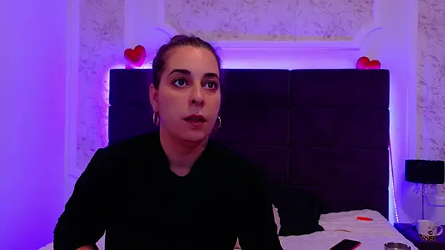 KarinaNoir online show from 05/14/26, 03:46