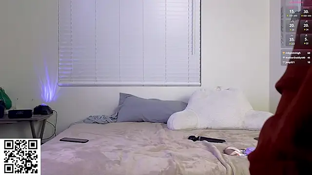 AriannaPena online show from 01/29/25, 08:18