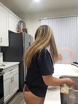 AriannaPena online show from 03/10/25, 08:48