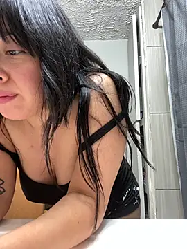 AriannaPena online show from 09/13/25, 09:25