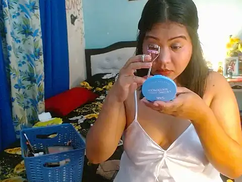 PearlOfAsia21 online show from 11/25/25, 07:30