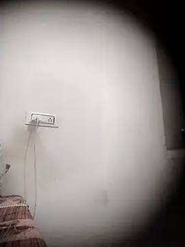 Snapshot of Rajat14111996 chatting on 03/05/25, 04:13 Rajat14111996 online show from 03/05/25, 04:13