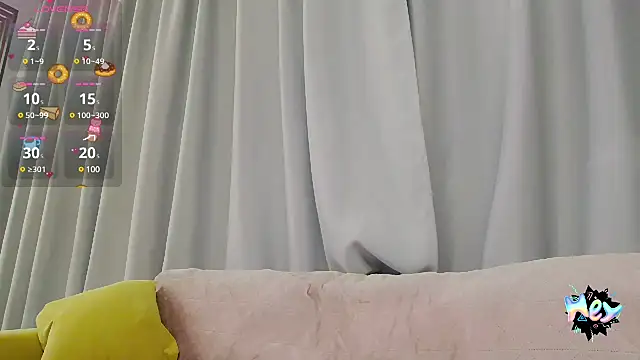 crystalmoon    online show from 02/19/25, 10:42