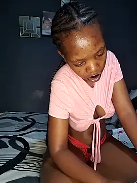 Snapshot of SheisBlacq chatting on 04/05/26, 09:45 SheisBlacq online show from 04/05/26, 09:45