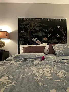 Snapshot of RosieDixx chatting on 02/05/25, 08:54 RosieDixx online show from 02/05/25, 08:54