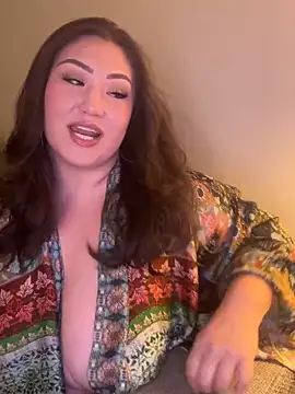 Snapshot of RosieDixx chatting on 04/23/26, 05:30 RosieDixx online show from 04/23/26, 05:30