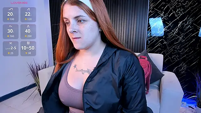 kimbrownn online show from 12/18/25, 12:44