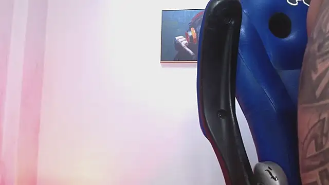 Snapshot of Joeysexx2 chatting on 04/11/26, 07:45 Joeysexx2 online show from 04/11/26, 07:45