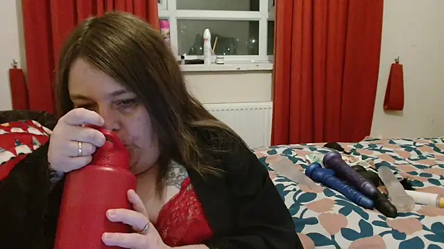 HouseWifeWhore Milf online show from 09/10/25, 07:14