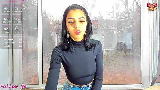 Sarabecker online show from 12/30/24, 02:19