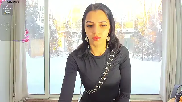 Sarabecker online show from 02/21/25, 08:29