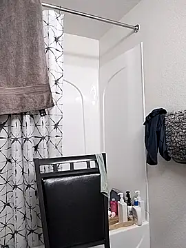 markquanna online show from 12/19/25, 05:36