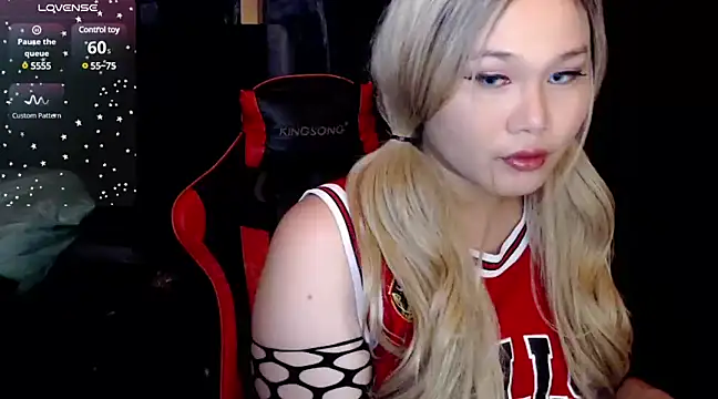 stacey wills44 online show from 02/20/25, 07:52